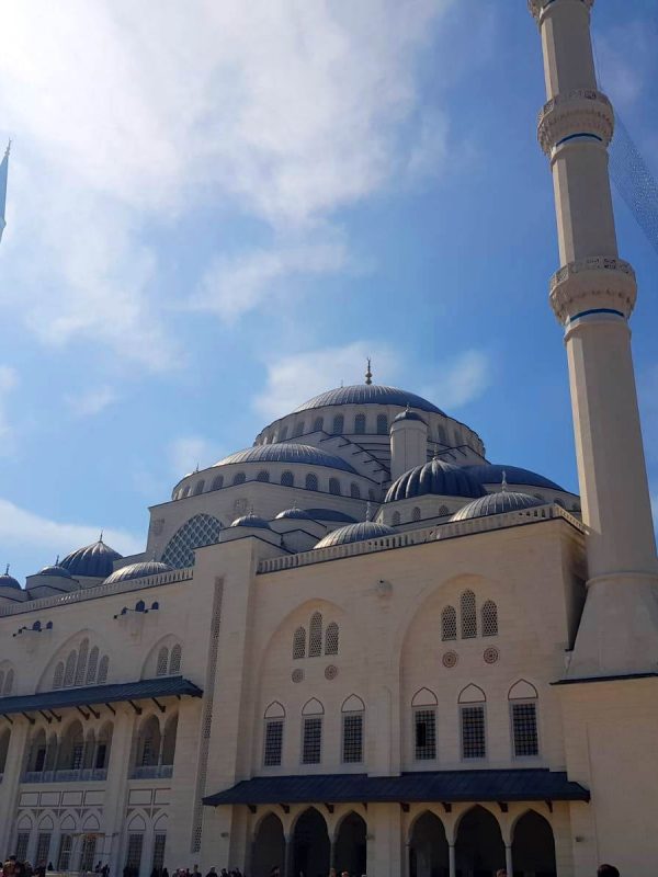 Moscheea Camlica, Istanbul - Vacanţele turiştilor mei