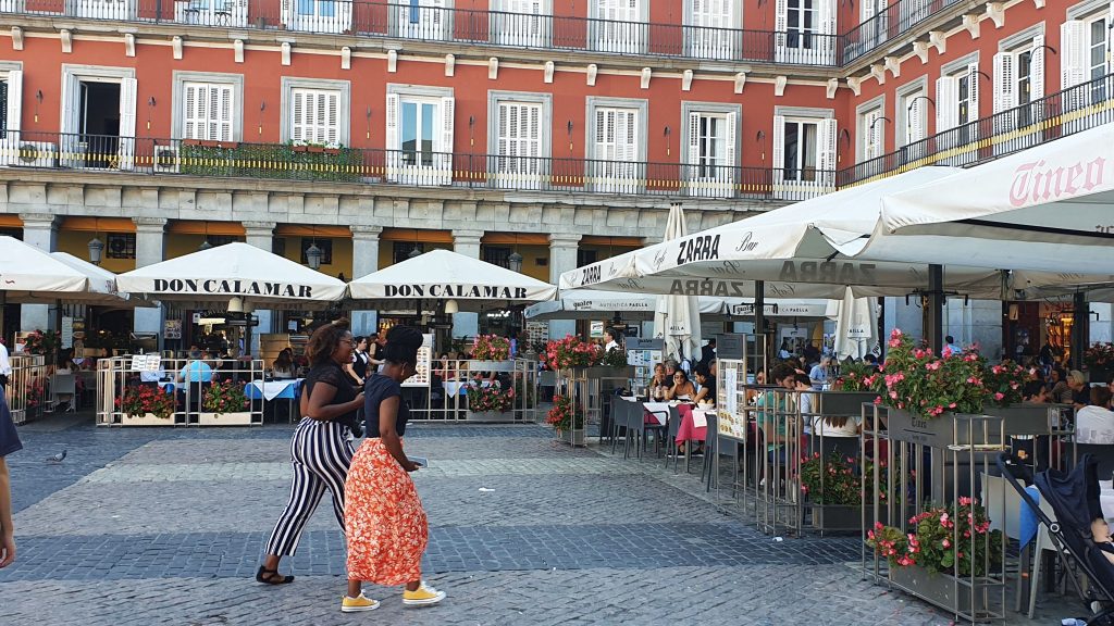 Atracţii turistice din Madrid: Plaza Mayor, ANCAPAVEL.RO
