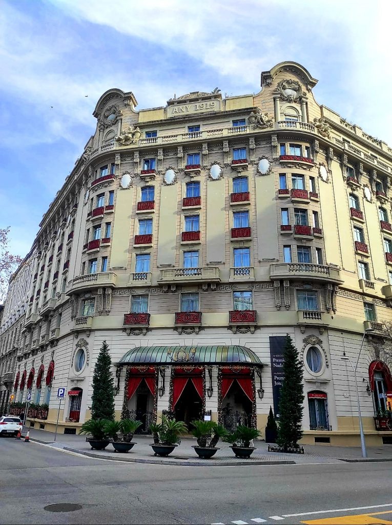El Palace Barcelona, cel mai vechi hotel de lux din Barcelona