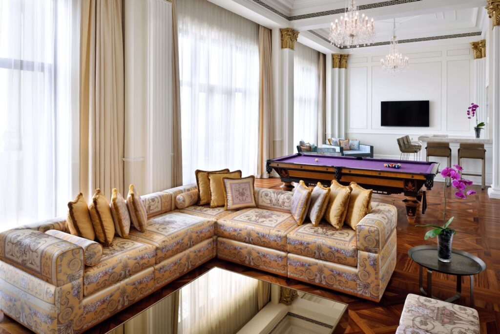 cazare Palazzo Dubai Versace Hotel