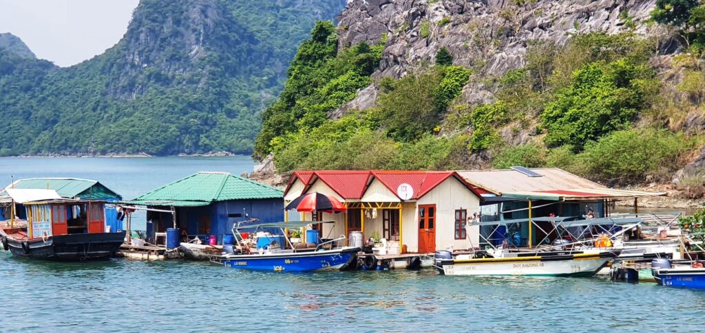 Halong Bay, atracții turistice din Vietnam