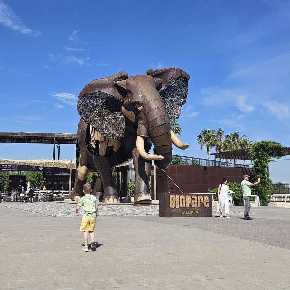 Bioparc Valencia, atractii turistice