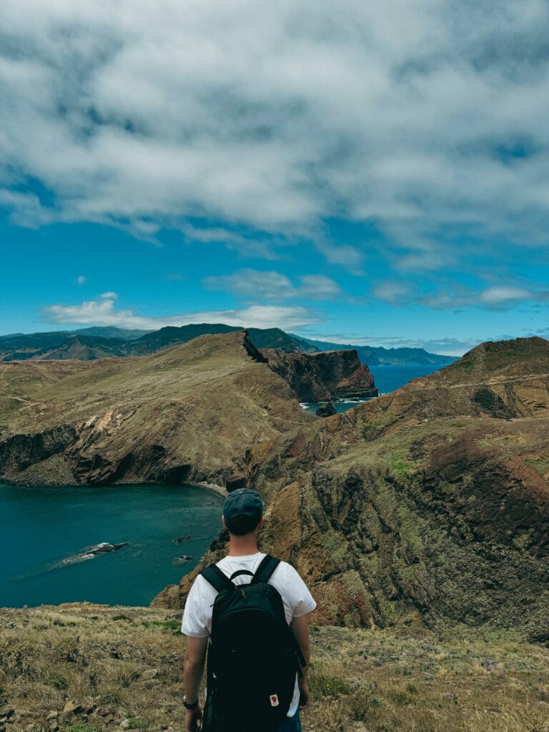 Drumeții în Madeira, foto Phil Aicken @ Unsplash