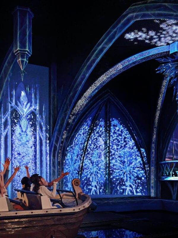 World of Frozen - Disneyland Paris